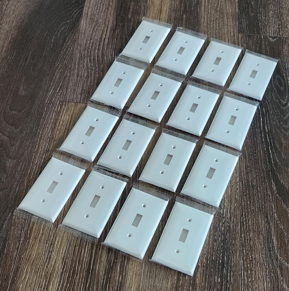 16 Hyper Tough Wallplates, Single Switch, White, 5in, 53142-T1 - NEW in package - Picture 2 of 16